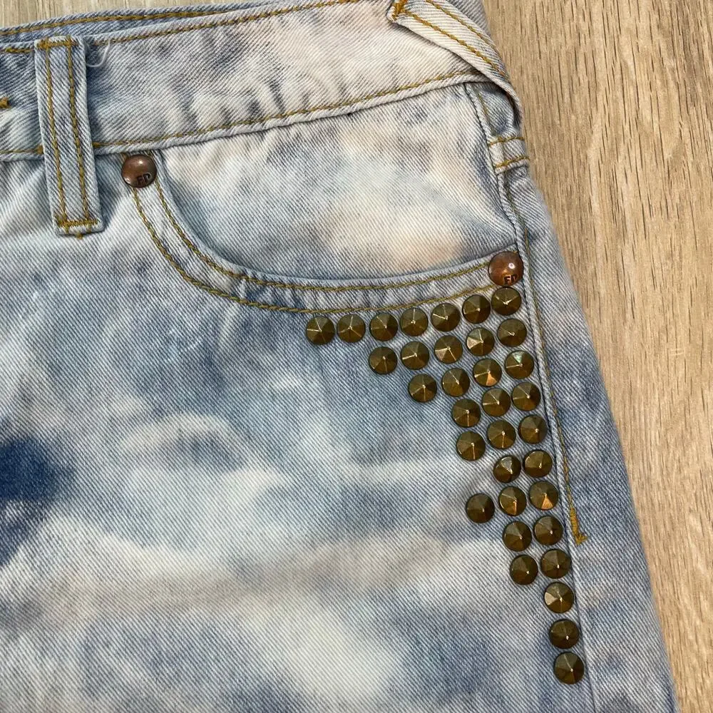 Free People We The Free Studded Denim Shorts Women's 28 Acid Wash Cutoff